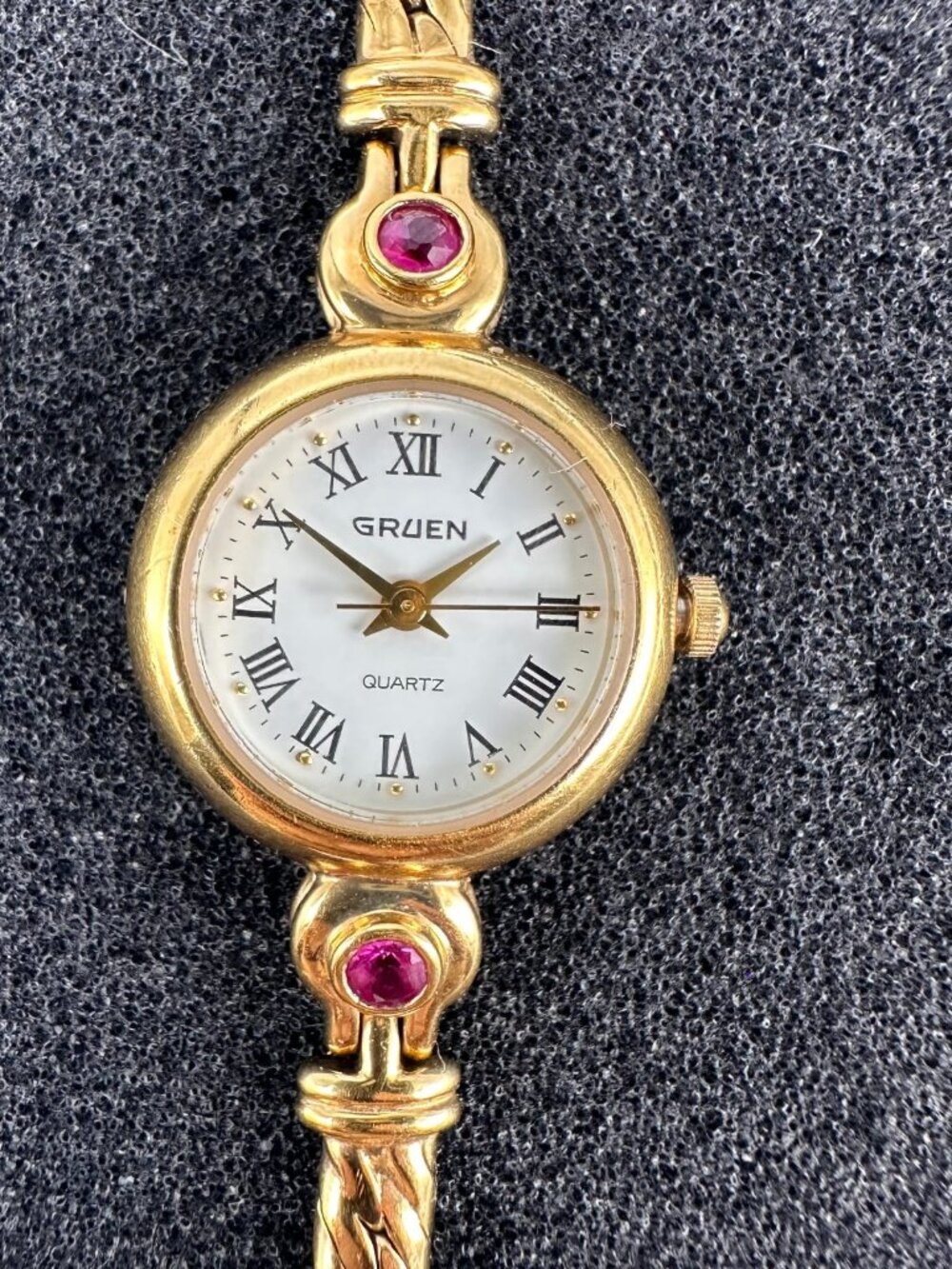 Gruen Watch Women Gold Tone Pink Rhinestones Flat Chain Band Dainty Working 7.5"